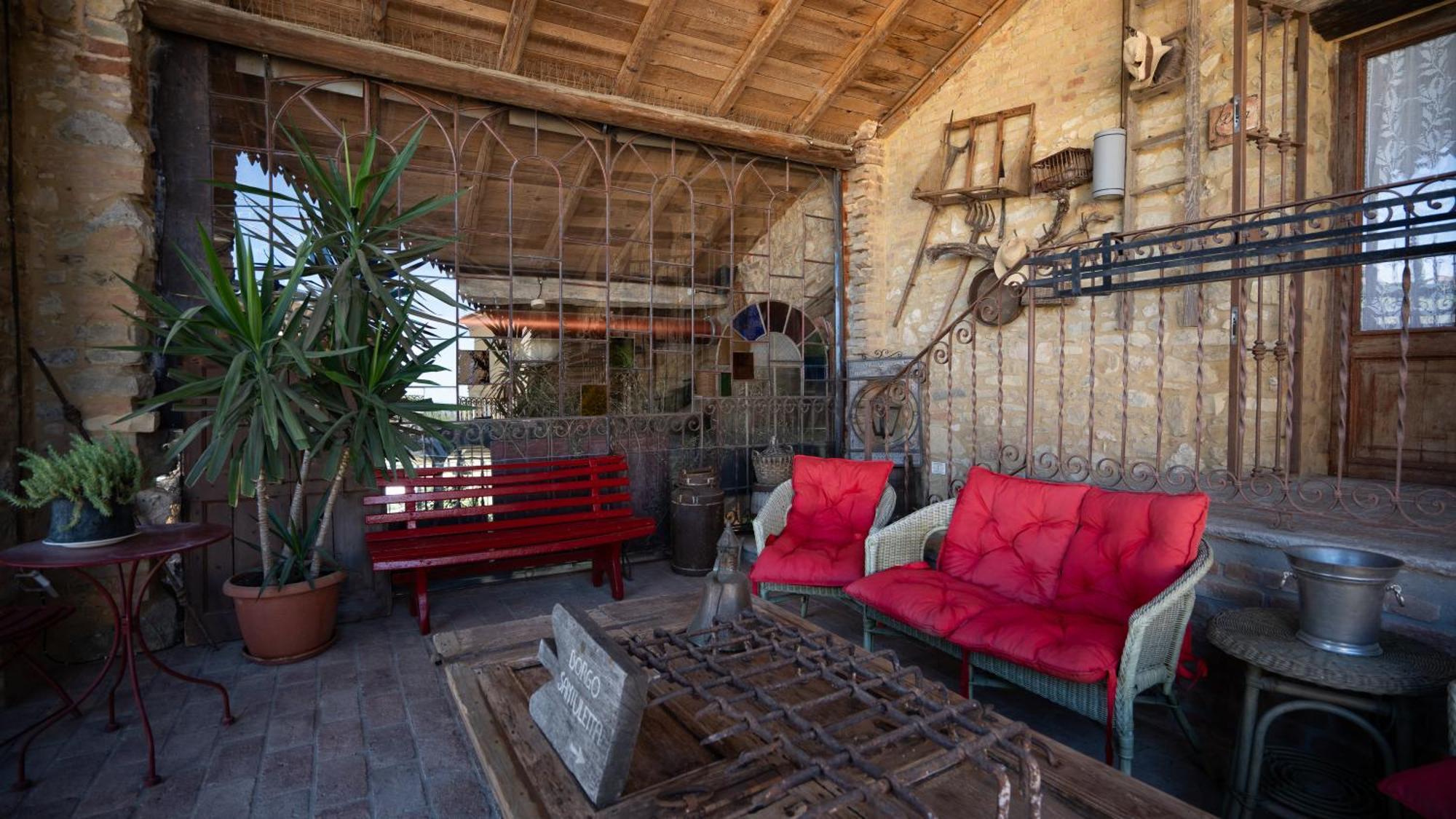 Borgo Santuletta Βίλα Santa Giuletta Εξωτερικό φωτογραφία